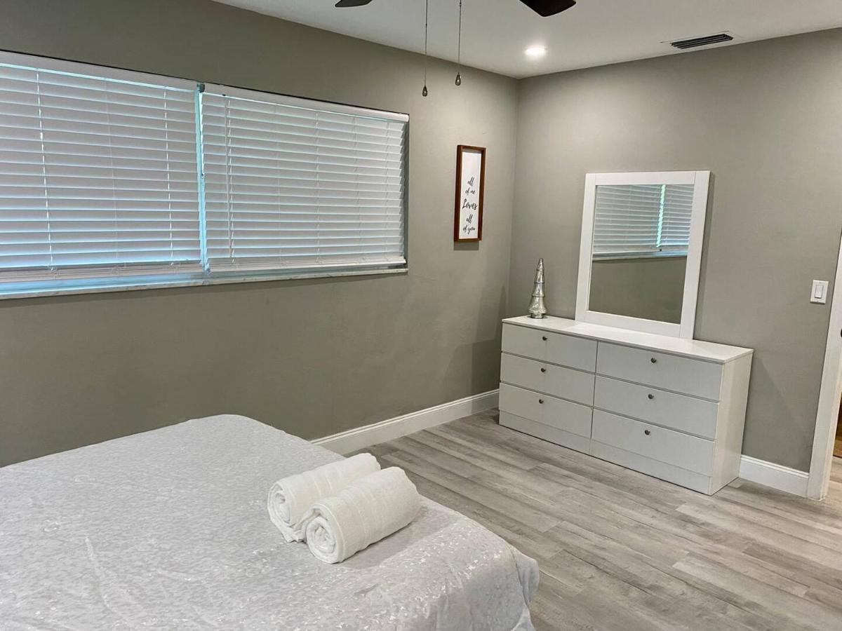 Spacious 5 Bedrooms 3 Bathrooms Family-Friendly Home With Heated Salt Pool Clearwater Exterior foto