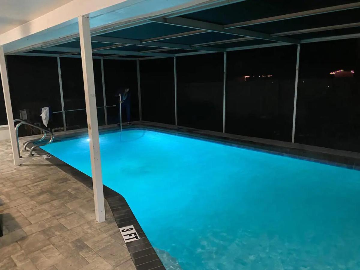 Spacious 5 Bedrooms 3 Bathrooms Family-Friendly Home With Heated Salt Pool Clearwater Exterior foto