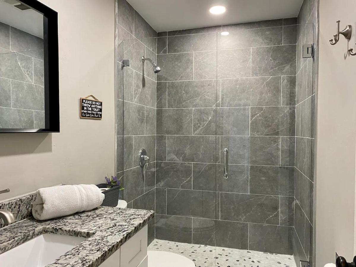 Spacious 5 Bedrooms 3 Bathrooms Family-Friendly Home With Heated Salt Pool Clearwater Exterior foto